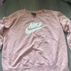 nike crewneck! size M